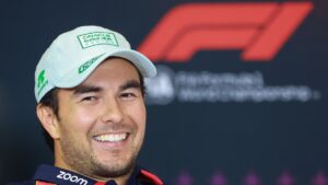 Checo Pérez, sin nada que demostrar en su regreso a la F1: “El segundo auto de Red Bull tiene cinco puntos”