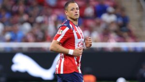 Chicharito Hernández disputa sus primeros minutos del Apertura 2025 ante Cruz Azul