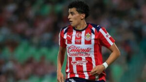 ¡Ni dos minutos! Richard Ledezma sale lesionado del partido ante Tijuana