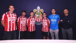 Chivas confirma renovación de Hugo Camberos y cuatro canteranos mas