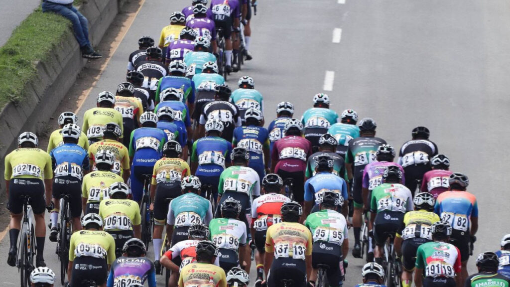 Cierres viales por la etapa 6 de la Vuelta a Colombia. | @fedeciclismocol