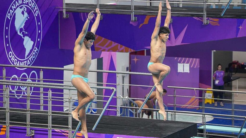 Agúndez y Vázquez durante la final por la medalla dorada
