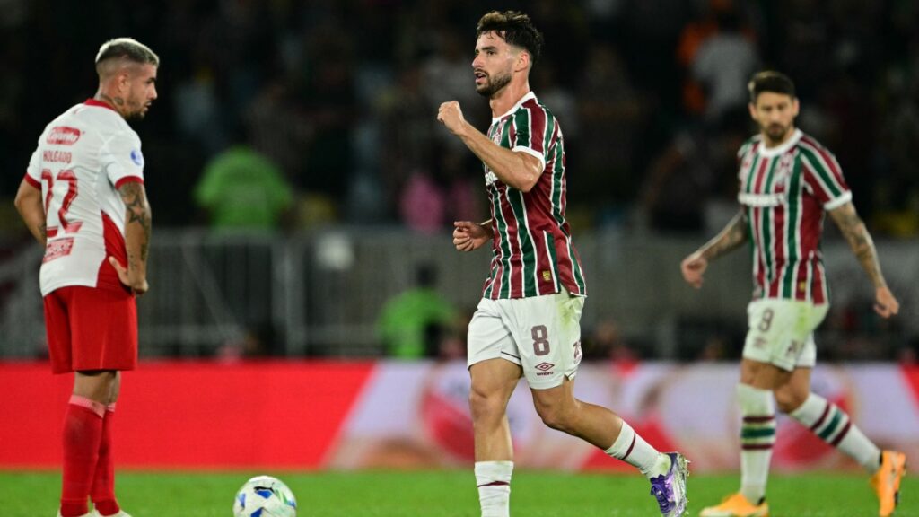 El festejo de Martinelli tras la segunda conquista. AFP