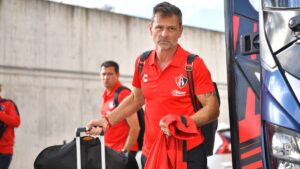 Diego Cocca ya está en Guadalajara y debutará con Atlas el domingo ante Querétaro