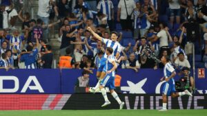 ¡Voltereta y triunfo! Espanyol le arrebata la victoria al Atlético
