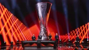 Sorteo Playoff Europa League 2026 en vivo: ¿Cuándo es y cruces para los octavos de final?
