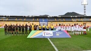 Escándalo en El Campín: racismo, el técnico de América llora, el de Santa Fe lo trata de dramático…