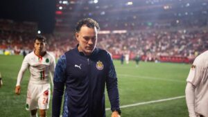 Milito acepta que Chivas no tuvo su mejor partido pero destaca la metalidad del equipo
