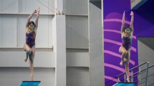 ¡Gemelas de oro! Mia y Lia Cueva brillan en el trampolín sincronizado de los Juegos Panamericanos Junior 2025