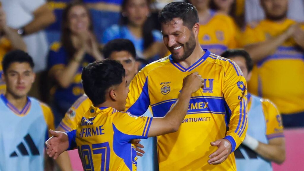 André Pierre Gignac vuelve a anotar después de 10 meses y los Tigres se dan un festín ante Puebla