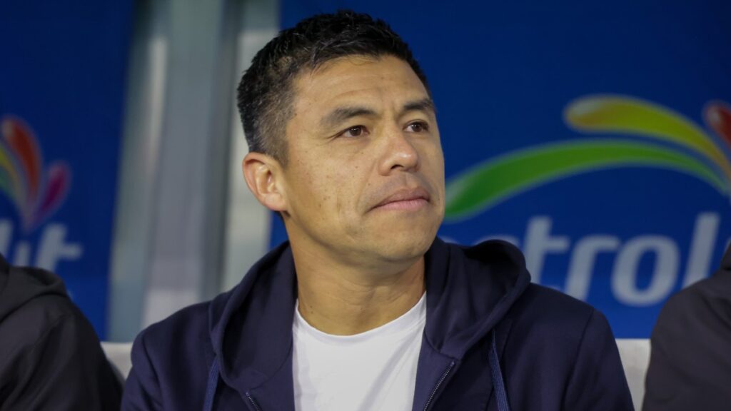 Gonzalo Pineda con el Atlas