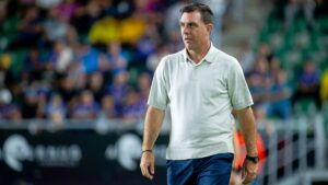 Pablo Guede deja de ser el entrenador del Puebla