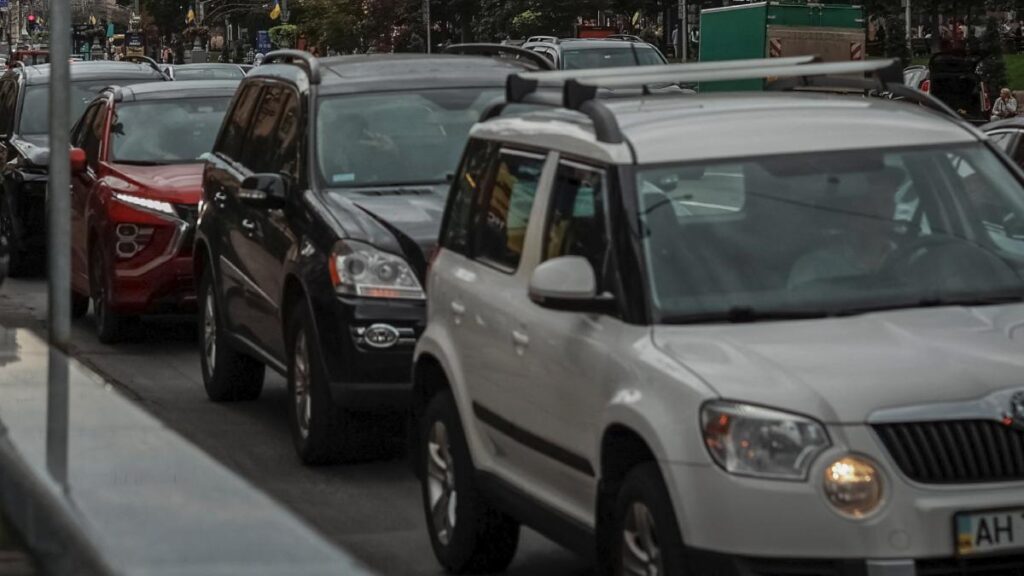 Hoy No Circula 25 de agosto: ¿Qué carros descansan el lunes? | Reuters