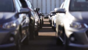 Hoy No Circula 8 de agosto 2025: ¿Qué carros no salen los viernes en CDMX y Edomex?