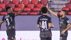 Independiente La Chorrera reacciona y logra su primera victoria en la Copa Centroamericana 2025