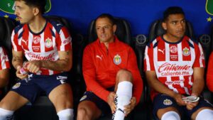 ¿Por qué no juega Chicharito? Las razones por las que Javier Hernández no ha participado en el Apertura 2025