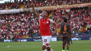 Jhon Velásquez le hace un guiño a Independiente Santa Fe