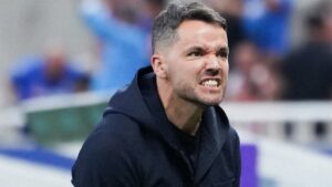 Larcamón asegura que Chivas está en su mejor versión desde que dirige en México