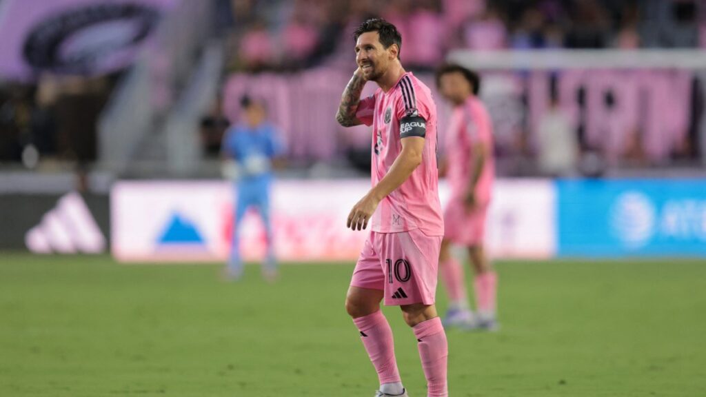 Messi durante el partido ante Atlas