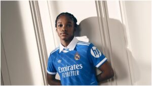 ¡El Real Madrid se viste de azul! Así luce su tercer jersey para la temporada 2025-26