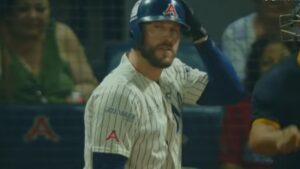 ¡Drama en el diamante! Acereros necesita de los extrainnings para vencer a los Rieleros en casa