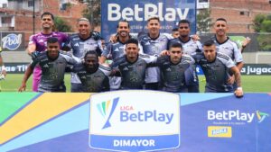 Junior supera su propio récord de invictos y marca un precedente