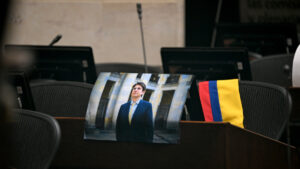 Congreso de Colombia suspende actividades por honras fúnebres de Miguel Uribe Turbay