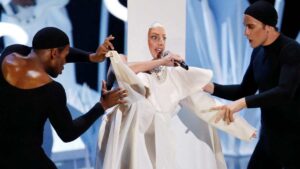 ¿Quiénes son los nominados a los MTV VMAs 2025? Lista completa y cómo votar