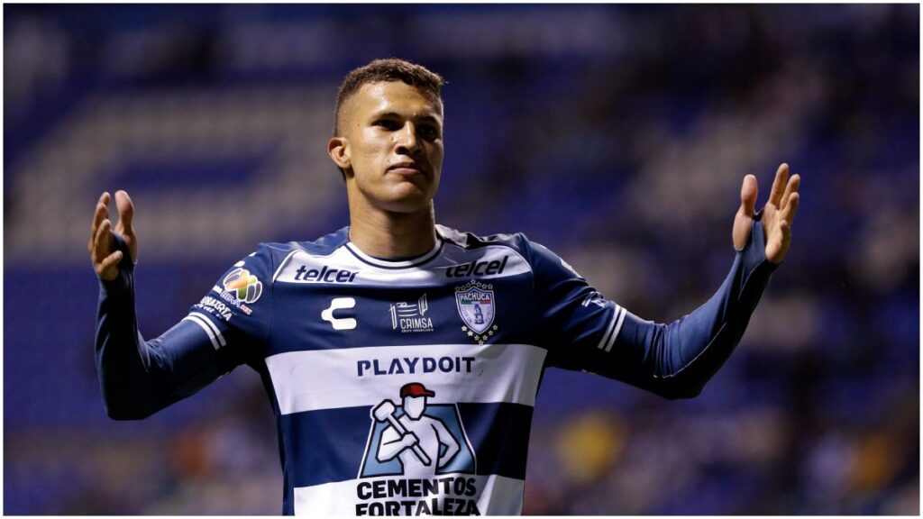 Nelson Deossa deja a la Liga MX para irse al Betis | Imago7