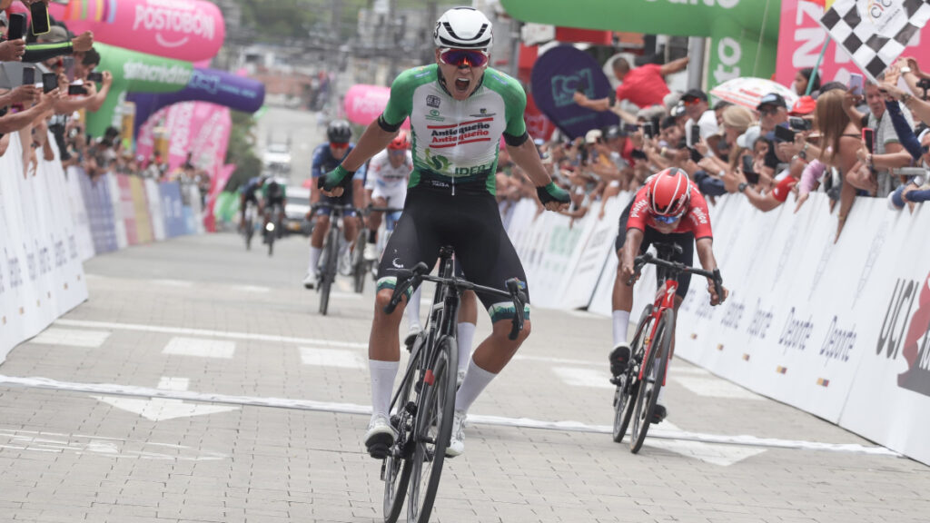 Alejandro Osorio, ganador de la etapa 8 de la Vuelta a Colombia. | Fedeciclismocol