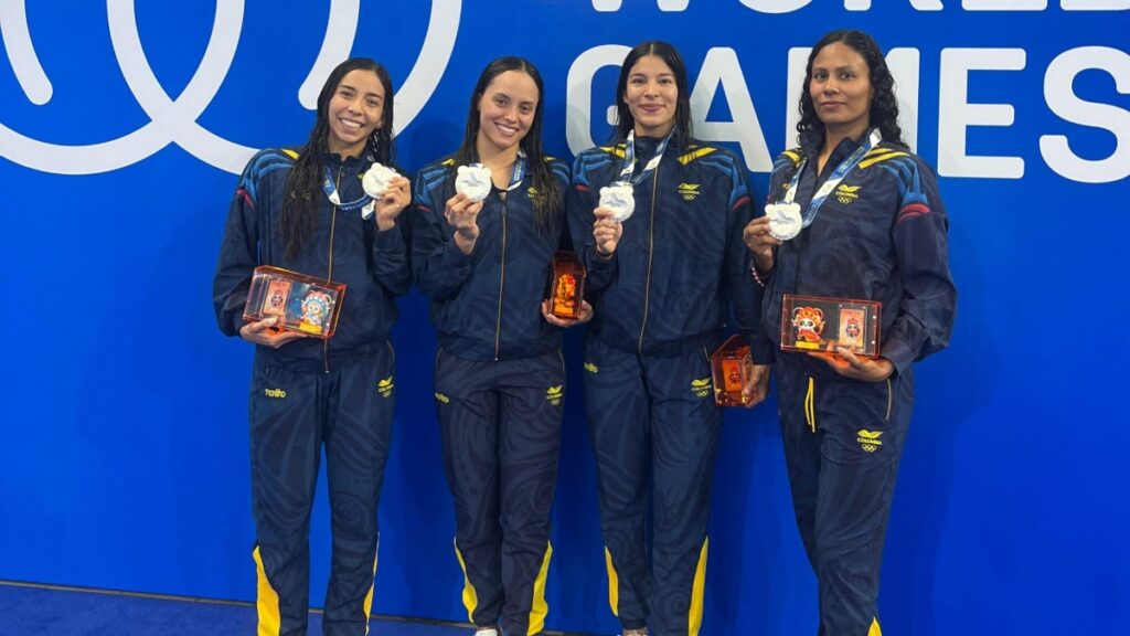 Grupo de natación con aletas colombianas en los Juegos Mundiales / Foto: Federación Colombiana de Actividades Subacuáticas