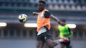 Julián Quiñones se estrena en la victoria del Al Qadisiya, en el arranque de la Saudi Pro League