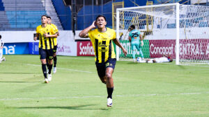 Real España derrota a Diriangén y se aferra a la esperanza en la Copa Centroamericana