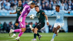 Rodrigo Huescas y Copenhague mantienen la ilusión de clasificar a la Champions al empatar con el Malmo