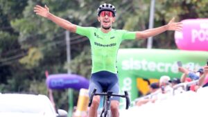 Sebastián ‘El Secre’ Castaño se agiganta en Pereira y gana la etapa 7 del Clásico RCN