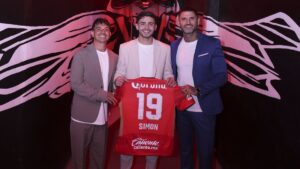 ¡Refuerza al campeón! Santiago Simón es nuevo futbolista del Toluca