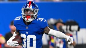 TJ Moore sufre aparatosa lesión en el último juego de pretemporada de los Giants