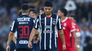 Víctor ‘Toro’ Guzmán causa baja del microciclo de la selección mexicana