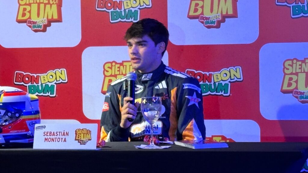 Sebastián Montoya en la rueda de prensa de Bom Bom Bum / Foto: Claro Sports