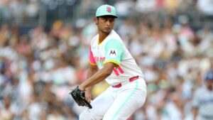 Padres limitan a Dodgers a tres imparables en triunfo clave en la División Oeste