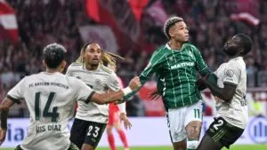 ¿No fue de él? Luis Díaz convierte, pero no le adjudican el gol en paliza del Bayern