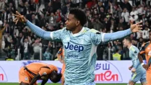 Juan Cabal vuelve al ruedo y pide pista en una Juventus apagada