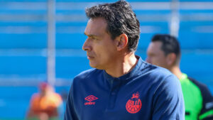 Acevedo confía en Municipal pese a la salida de sus seleccionados