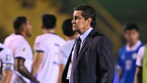 Luis Fernando Tena reacciona al feo traspié de Guatemala: el duro camino por delante