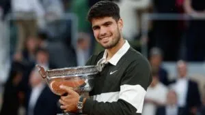 Carlos Alcaraz no jugará Roland Garros