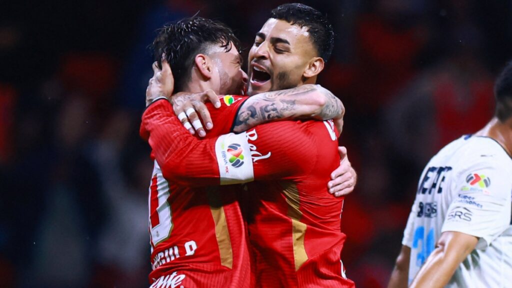 Toluca anuncia las renovaciones de Alexis Vega, Marcel Ruiz, Jesús Angulo y Antonio Mohamed