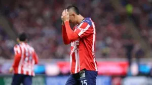 Piojo Alvarado, en duda para enfrentar a Tigres tras el Clásico Nacional