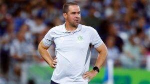 André Jardine se va satisfecho de Monterrey tras empate in extremis