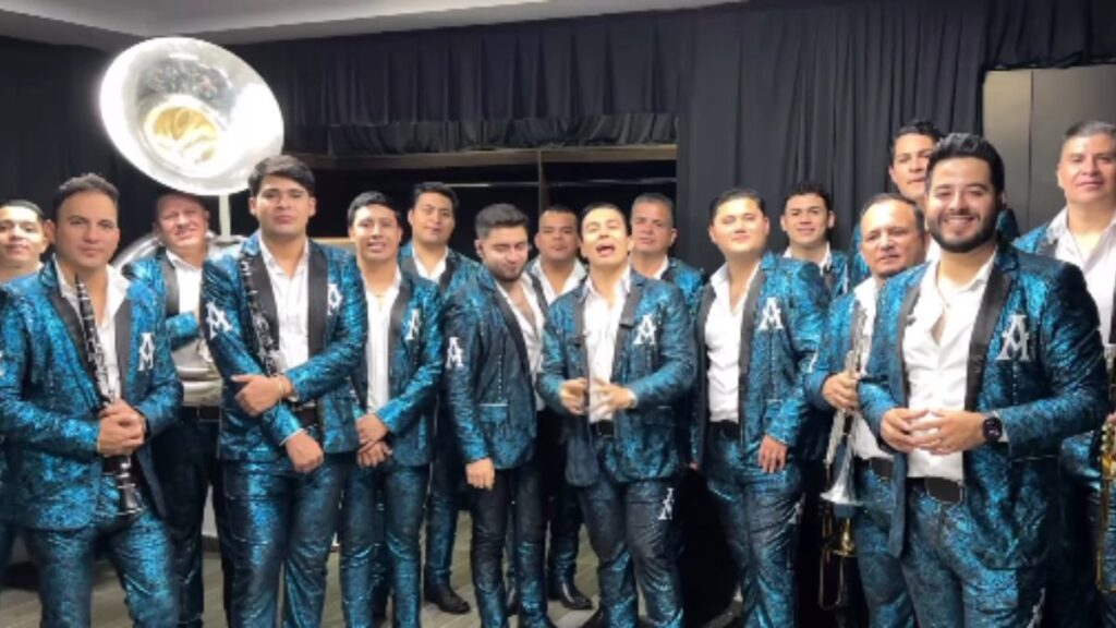 La Arrolladora, en el Zócalo | @arrolladoraoficial