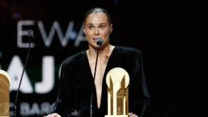 Ewa Pajor hace historia al obtener el Trofeo Gerd Müller femenil